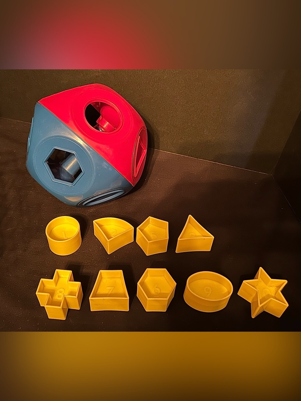 Vintage Tupperware Shape Sorter Ball Toy Red & Blue 9 Yellow Shapes